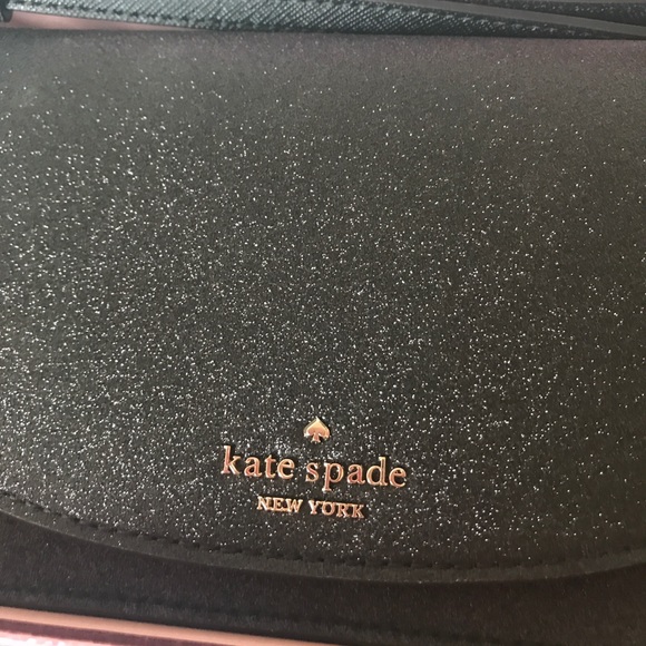 LAST1NewInBox💕Kate Spade Giftable Wristlet Black - Picture 3 of 5